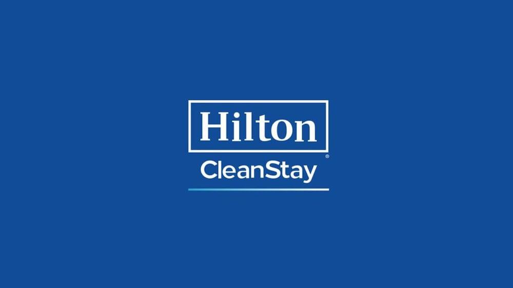 Hampton Inn & Suites רד בלאף מראה חיצוני תמונה